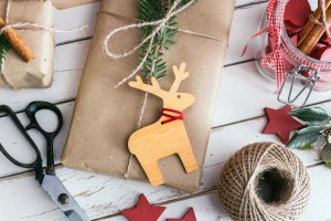 Prepariamoci al Natale: corsi di packaging e visual merchandising