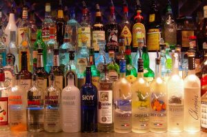 Somministrazione bevande alcoliche ai minori di anni 18