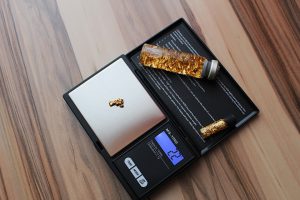 Compro oro: dal 5 luglio nuove norme per chi vende preziosi usati